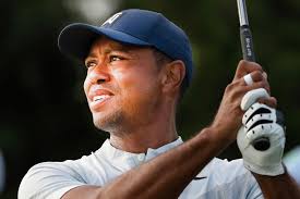 Tiger Woods har opererat sitt knä igen