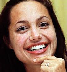 Oktober 2016 um 16:46 uhr. Angelina Jolie Beauty Wellness News At