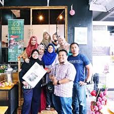 Meh nina share ngan korang pilihan menu nina yang kena ngan antara kengkawan blogger #kbba9 yang turut hadir memeriahkan preview buffet ramadhan 2018 me'nate steakhub. Buffet Ramadhan Murah Di Shah Alam Cafe Cerita Kambing Berita Viral