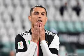 Tiga orang pendukung klub napoli menderita luka tembak di roma, sebelum pertandingan final piala italia. Juventus Ke Final Piala Italia Meski Main Imbang 0 0 Dengan Milan Antara News
