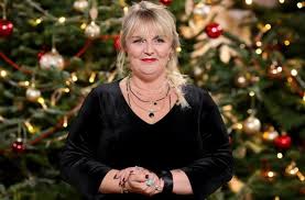 Démontrer aux autres que leur noël sur tf1 le 21/12/2018 à 17:10. Mon Plus Beau Noel Tf1 Valerie Damidot J Aurais Adore Pouvoir Distribuer Des Notes