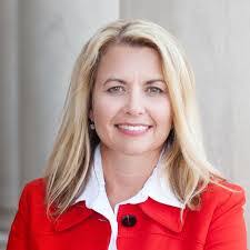 Dana Grimes's Instagram, Twitter & Facebook