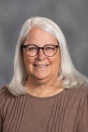 Jenna Moeller's Instagram, Twitter & Facebook