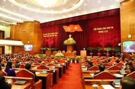 Vấn đề nhân sự lãnh đạo của đảng cộng sản không có giải đáp bởi vì nó tương đương với tìm người đại diện tiêu biểu người việt nam còn ưu tư với đất nước đang đòi hỏi tam quyền phân lập. Ctbvio76epn4om