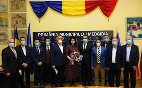 Pentru persoanele interesate va rugam sa complectati formularul de mai jos complect, pentru ocuparea unui loc de munca in germania sau europa. Valentin Vrabie Investit In FuncÈia De Primar Al Municipiului Medgidia Constanta Ro