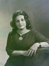 صور لسيدات مصريات وأجانب تصوير استديو مترو فان ليو شارع فؤاد الأول 26 يوليو حاليا في خمسينيات وستينات القرن ا Egyptian History Egyptian Women Rare Photos