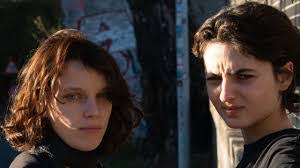 Denise Villani's Instagram, Twitter & Facebook