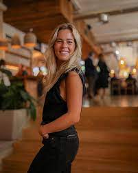 Maybe you would like to learn more about one of these? Por Favor Coloquem Mais Vezes A Neuzita No Ar Ines Aires Pereira Conquista Fas Da Tvi