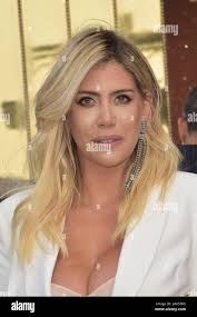 Nara wanda hi-res stock photography and images