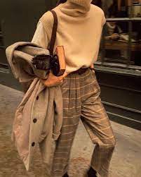 Dark Academia Fashion Is Booming In 2021 30 Brands Styles Because the counterpart to darkish academia, light academia includes a lighter color palette when it comes to fashion & a extra sure outlook in the case.