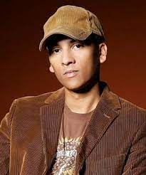 Brich deiner mutter nicht das herz, es ist noch nicht zu spät, dich an der uni einzuschreiben. Xavier Naidoo My Absolute Favourite Music Xavier Naidoo Naidoo Deutsche Musik