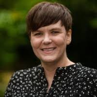 Jess Field's Instagram, Twitter & Facebook