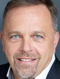 Patricia Stehr's Instagram, Twitter & Facebook