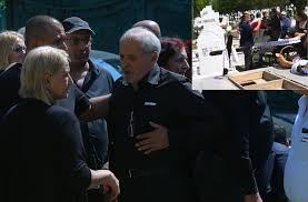 Acestea erau unele dintre cele mai apreciate melodii ale artistului: SoÈ›ia Lui Nelu PloieÈ™teanu I A FÄƒcut O Promisiune InfiorÄƒtoare Fiului Ei Inainte SÄƒ Fie Ingropat Puiul Lu Mama Deschide OchiÈ™orii