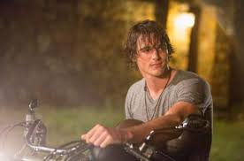 He is an actor known for the breakout netflix hit the kissing booth (2018), swinging safari (2017) and is anticipated in hbo/a24 drama series euphoria (2019). Jacob Elordi Age Height Body Measurements Girlfriend Bio Networth Height Salary