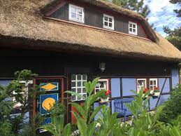 During your visit, be sure to check out a popular ahrenshoop mediterranean restaurants such as der charlottenhof, which is a short distance from ostseehotel haus antje. Haus Antje In Wieck Ostseeklar