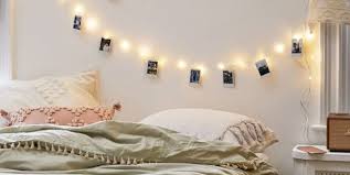 Kamar tidur merupakan salah satu tempat yang wajib menjadi prioritas untuk membuat nyaman bagi orang yang menempatinya. Jasa Desain Interior Kamar Tidur Solo Harga Update 2019