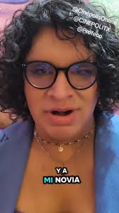 Una pareja trans va a Cinépolis a ver una película. En el mostrador, quien  los atiende lo llama “amigo”, algo que consideran inapropiado. Ahora le  piden a la Profeco sancionar al responsable. ¿Qué ...