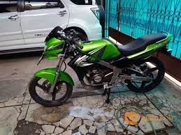 Ninja r warna hijau keluaran 2014. Kawasaki Ninja R 2014 Hijau Mulus Jakarta Barat Jualo