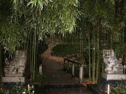 This bamboo privacy screen is from 'houzz'. 21 Inspiring Japanese Garden Design Ideas To Zen Your Life