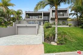 For los angeles county real estate the total listings are 26,812 and a median listing price of $439,167. Pih0sckwaywadm
