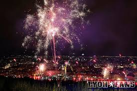 Check spelling or type a new query. Feux D Artifice Sauvages A Lyon Une Enquete Ouverte