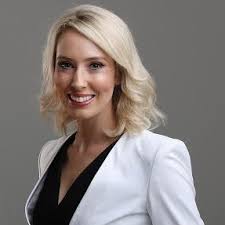 Elizabeth Tilley (@liztilley84)