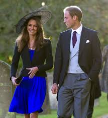 Prinz harry (l) und sein bruder prinz william (r) mit ihrem grossvater prinz philip, herzog von edinburgh 2015. Prince William And Kate Middleton S Relationship Through The Years