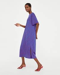 Questi sono 7 vestiti lunghi e midi di zara che vorrai nel tuo guardaroba di agosto. Imagen 5 De Vestido Largo Aberturas De Zara