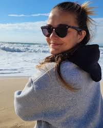 Sonya Bernard (@sonya_kizomba) • Instagram photos and videos