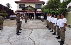 Satuan polisi pamong praja (satpol pp) adalah perangkat daerah yang seringkali kita jumpai di masyarakat. Tenaga Kontrak Satpol Pp Kapuas Dites Fisik