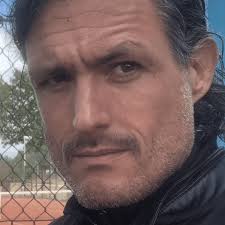 Alex Roemer's Instagram, Twitter & Facebook