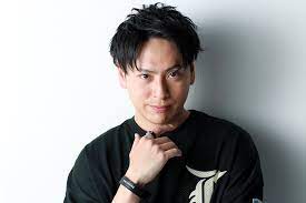 三代目 j soul brothers from exile tribeのメンバーで high low シリーズ ドラマ 遊戯みたいにいかない 漫画みたいにいかない ともに日テレ系 など 俳優としても活躍を続ける山下健 2021 山下健二郎 健二郎 若手