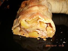 Original Osterreichischer Apfelstrudel Rezept Apfelstrudel Rezept Essen Und Trinken Rezepte