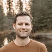 Sam Swain's Instagram, Twitter & Facebook