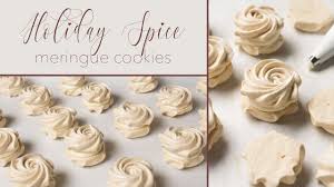 These maple vanilla bean meringue cookies are completely paleo! Cream Cheese Cookies With Meringue Hat Cooking Delicious At Home Recipes Of Different Dishes