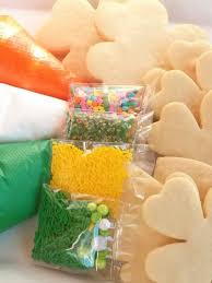 St Patrick S Day Cookie Kit Cookie Decorating Kit Cookie Kit Decorate Your Own Homemade Cookies Cookie Cookie Kit Cookie Decorating Valentine Cookie Kit