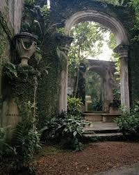 Pin By Inar Eu On Secret Gardens Hideaways Dream Garden Secret Garden Beautiful Gardens