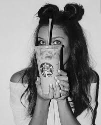 Black And White Celebrities Aesthetic Madslewis Black White Tumblr Theme Themegoals Madslewis Black And White Aesthetic Girl Celebrities White Aesthetic