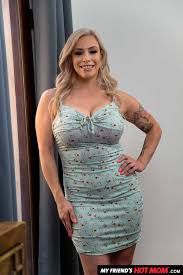 porn-star.com on X: Naughty MILF Lory Lace @LoryLace 😍 seduces her sons  friend Max Fills @MaxFillsUrMom... 18+ NSFW hardcore preview courtesy of  @naughtyamericas MyFriendsHotMom right here: t.coewWp6E8TqI 🔥  t.coNbbKCEQ7vn  X