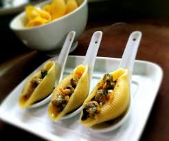 Conghiglioni Vongole Surprise Amuse Bouche Shellfish Recipes Fancy Appetizer Recipes Fancy Appetizers
