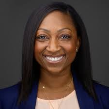 Amber Donley's Instagram, Twitter & Facebook