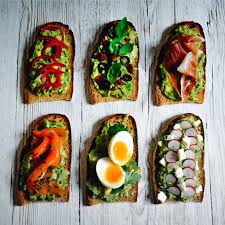 Avocado Toast 23 Recettes D Avocat Qui Ne Font Pas Grossir Elle A Table Recette Avocat Recette Toast Avocat