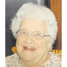 Esther Devine's Instagram, Twitter & Facebook