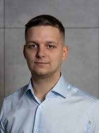 Skontaktuj się z nami