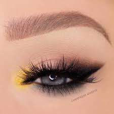 Instagram Photo By Champagnewhisper Makeup Artist May 23 2016 At 7 46pm Utc Yellow Eye Makeup Cat Eye Makeup Black Eye Makeup