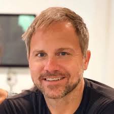 Meet the performers: Ryan Heine! Ryan began studying and performing improv  in 2005 with Houston's Massive Creativity. While in Los Angeles, Ryan was  cast in commercials for Baby Ruth, Top Flite, Honda,