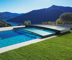 Modules de type telescopique sans rail au sol. Abri De Piscine Types Materiaux Et Prix Des Differents Abris