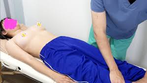 同僚に紹介された整体師を信用しきった美人OL！徐々にキワドイことされても我慢し続け、いつの間にか本番行為までされちゃうWSS要素もあるエロ漫画！ |  私が先に好きだったのに整体。 (ひとのふんどし) | 無料エロ漫画サイト 週刊ナンネットマンガ