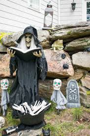 From huge room backdrops perfect for 2020 halloween parties and haunted houses to door decorations, cardboard cutouts, paper lanterns, wall decals and more. Spooky Outdoor Halloween Decorations At Charlotte S House